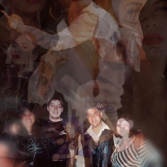 Meet your Posher, Chris - Picture 1 of 1